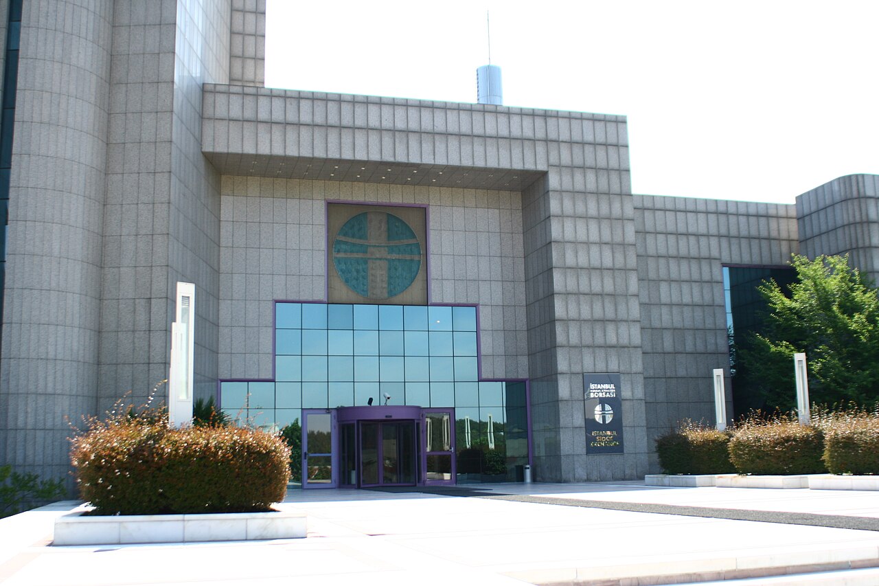 SPK Başkanı Mahmut Sütçü istifa etti